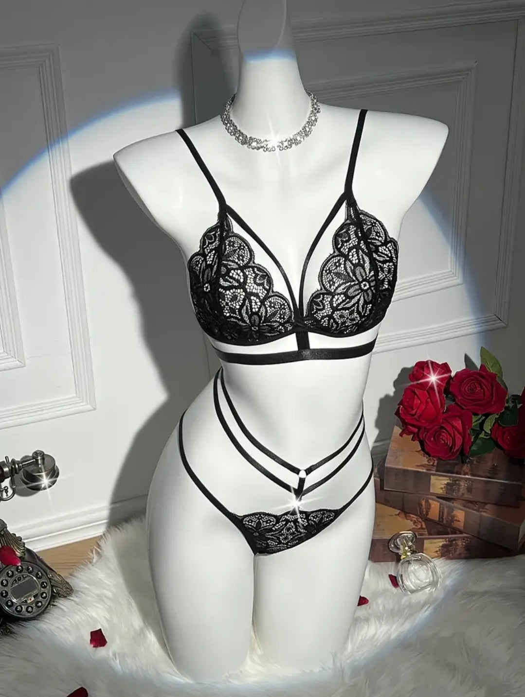 Floral Lace Lingerie Set image 3