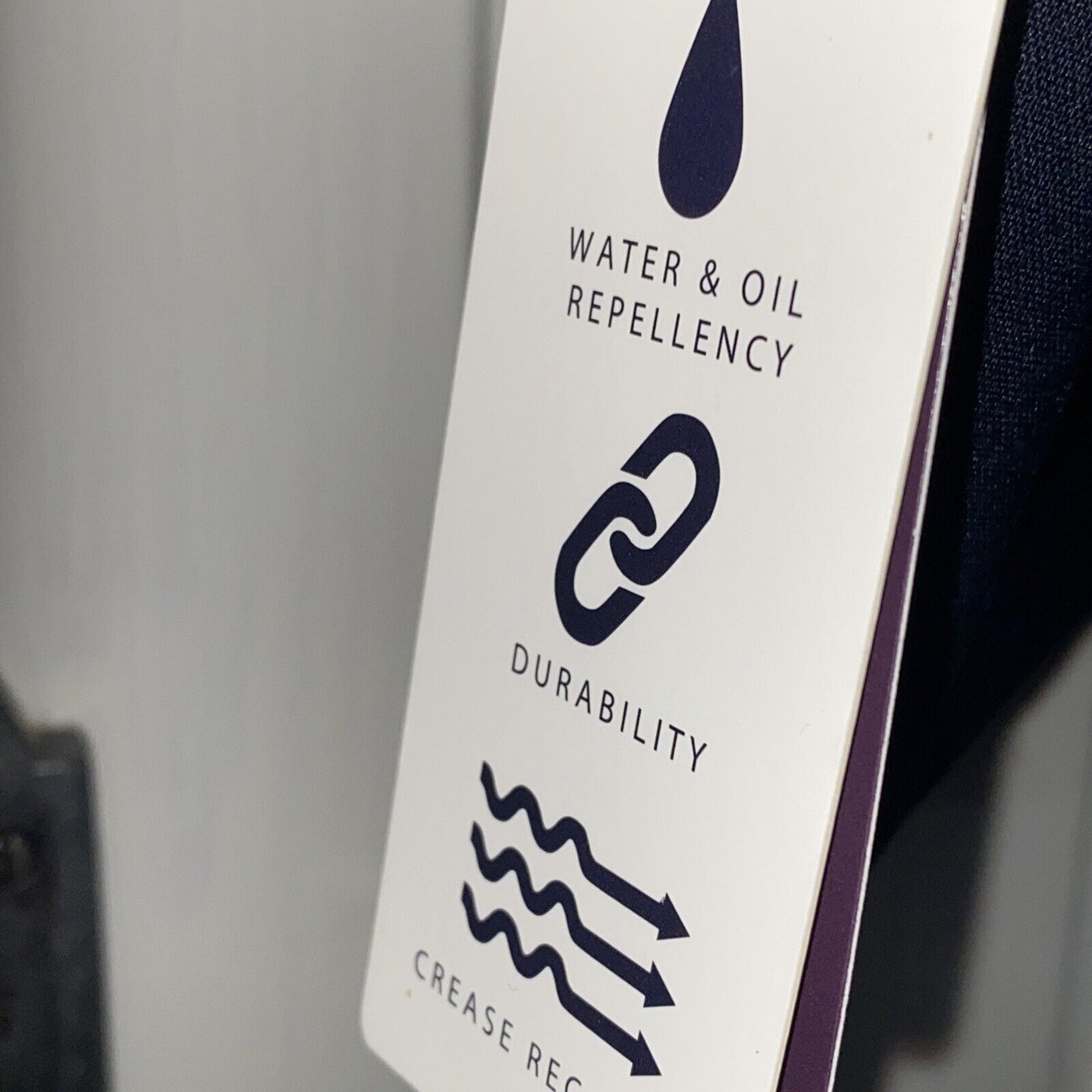 Brook Taverner Navy 2 pce Suit 42R image 2